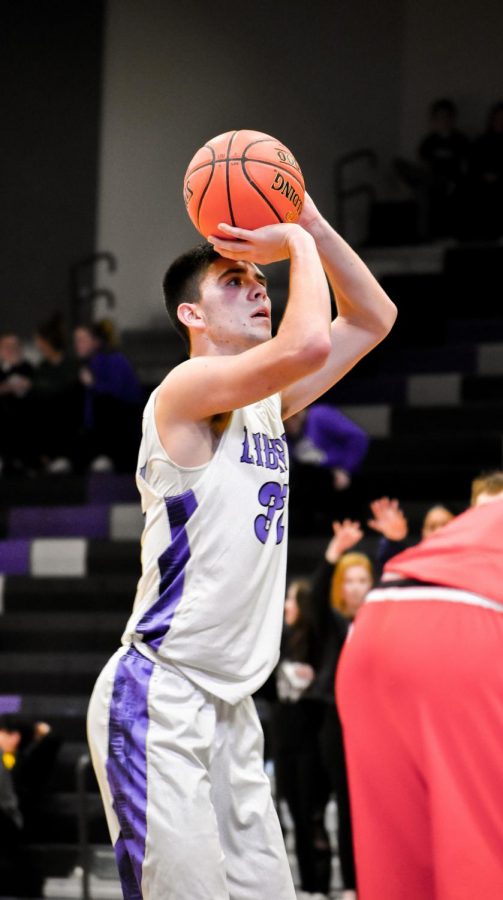 Junior Ethan O'Donnell at the free-throw line