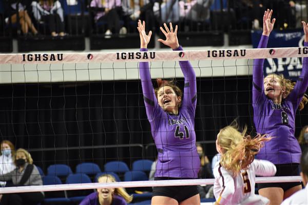  Lilah Vanscoyoc, junior, at 2020 state volleyball. The girls were runner-ups to Ankeny.