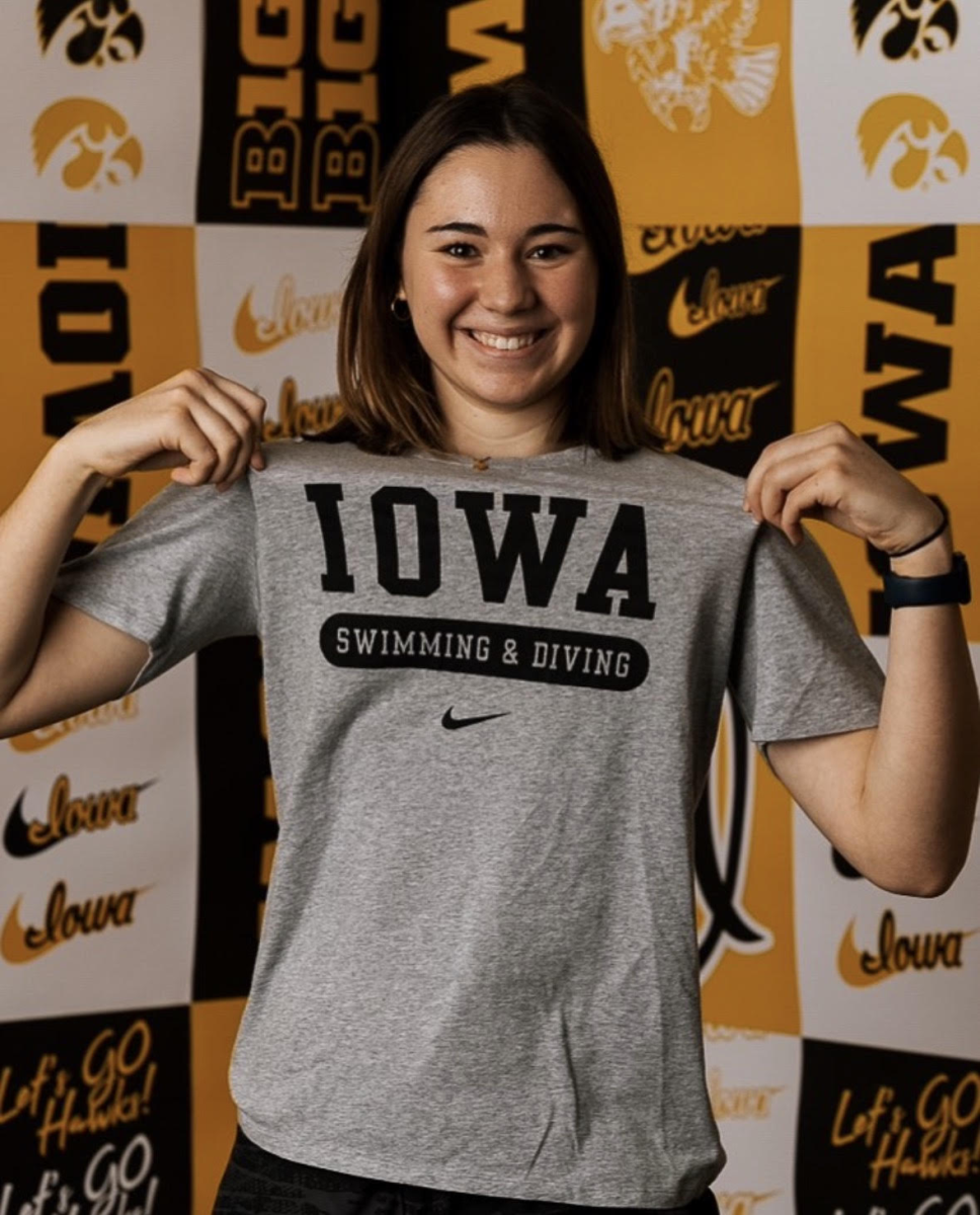 Zita Bernastky announced her commitment to UI on Nov. 13, 2024

PC: Zita Bernatsky
